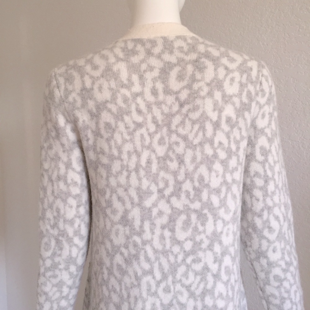 victoria's secret animal print long cafigans - Picture 5 of 8